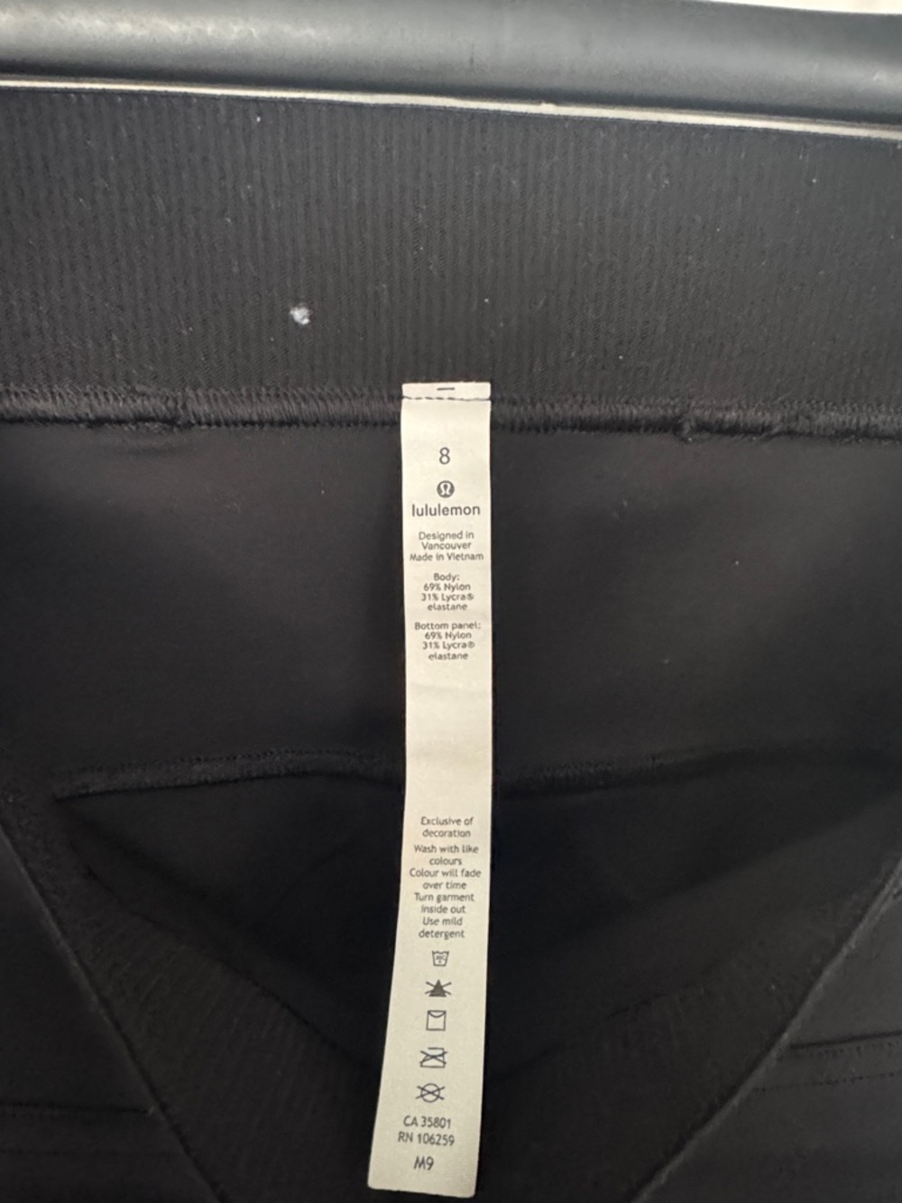lululemon athletica Black V-Waist Performance Leggings